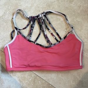 Lululemon sports bra size 6 lightly worn